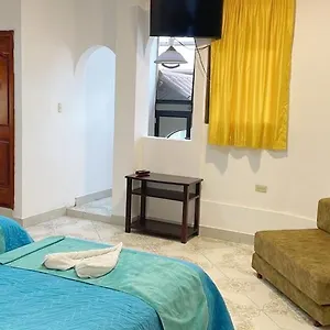  Guest house Carliza Ii Backpackers Ecuador