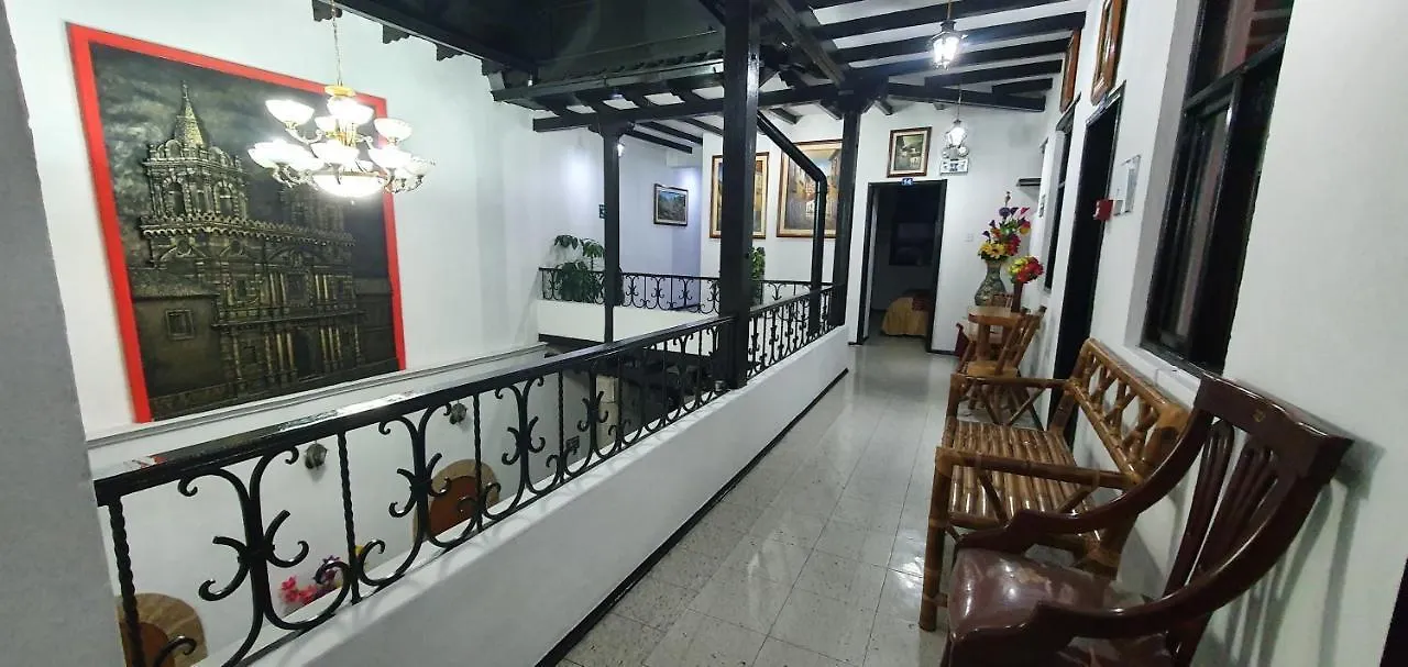 Hostal Flores Quito Hostel